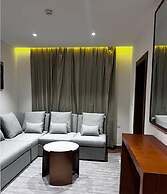 Alyas Hotel