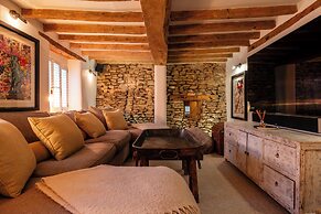 Stunning 6 BB Cottage & Annexe