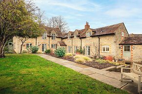 Stunning 6 BB Cottage & Annexe