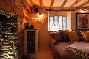 Stunning 6 BB Cottage & Annexe