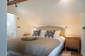 Stunning 6 BB Cottage & Annexe