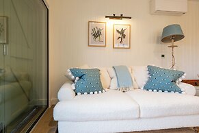 Stunning 6 BB Cottage & Annexe