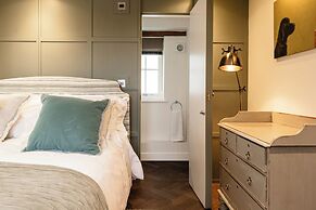 Stunning 6 BB Cottage & Annexe