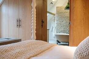 Stunning 6 BB Cottage & Annexe