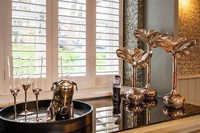 Stunning 6 BB Cottage & Annexe