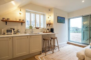 Stunning 6 BB Cottage & Annexe