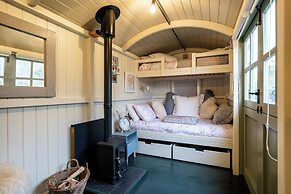 Stunning 6 BB Cottage & Annexe