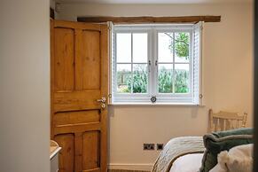 Stunning 6 BB Cottage & Annexe