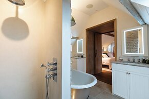 Stunning 6 BB Cottage & Annexe
