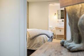Stunning 6 BB Cottage & Annexe