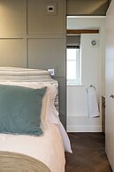 Stunning 6 BB Cottage & Annexe