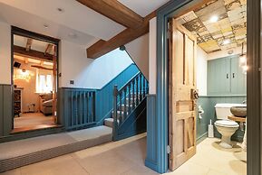 Stunning 6 BB Cottage & Annexe