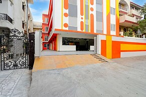 Townhouse Oak Sector 18 Metro Station