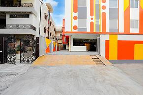 Townhouse Oak Sector 18 Metro Station