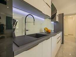 Tranquil Country Villa in Naklice