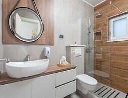 Stylish Villa in Lovrec With Sauna