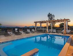 Stylish Villa in Lovrec With Sauna