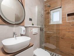 Stylish Villa in Lovrec With Sauna