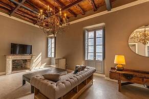Saint'Amand by Palazzo Boyl