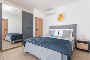 Holiday Oasis With Hydromassage Pool