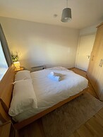 Dublin City Escape - Modern Apartment