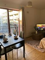 Dublin City Escape - Modern Apartment