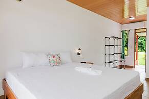 Blue Mountain Lodging Arenal