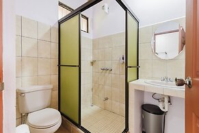 Blue Mountain Lodging Arenal