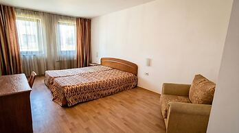 Penthouse Duplex Large 2 Bedroom MP1