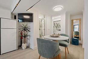 Camacho Studios - Turquoise Room by Homie