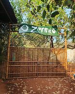 Zennis Earth Stays