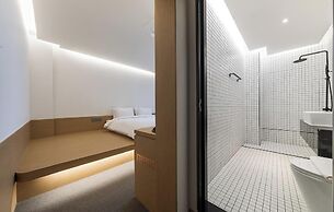 BLUEFROG HOTEL