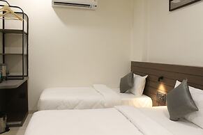 Hotel Maskan Surat