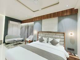 Hotel Maskan Surat