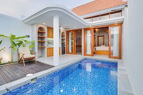 LaLuxe Villa and Residence
