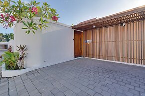 LaLuxe Villa and Residence