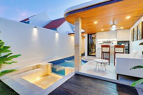 LaLuxe Villa and Residence