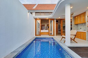 LaLuxe Villa and Residence
