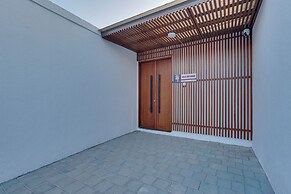 LaLuxe Villa and Residence