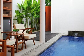 LaLuxe Villa and Residence