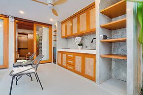 LaLuxe Villa and Residence