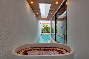 LaLuxe Villa and Residence