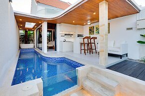 LaLuxe Villa and Residence