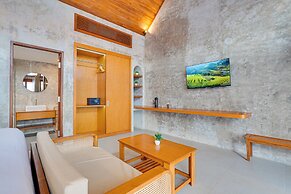 LaLuxe Villa and Residence