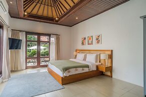 Villa Aura