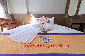 Som Phu Quy 3 Hotel