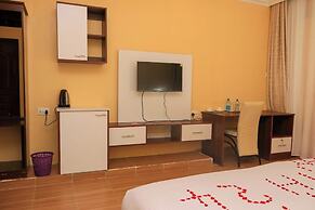 Olempiaus Gardens Hotel