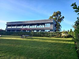 Olempiaus Gardens Hotel