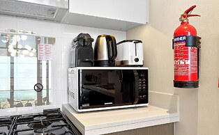 Modern 1BR Forte Near Burj & Mall