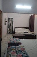 Silver Sand Beach Homestay